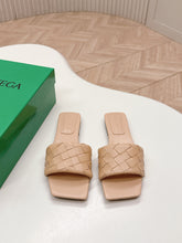 China Replica Bottega Veneta Women Shoes 108usd Only